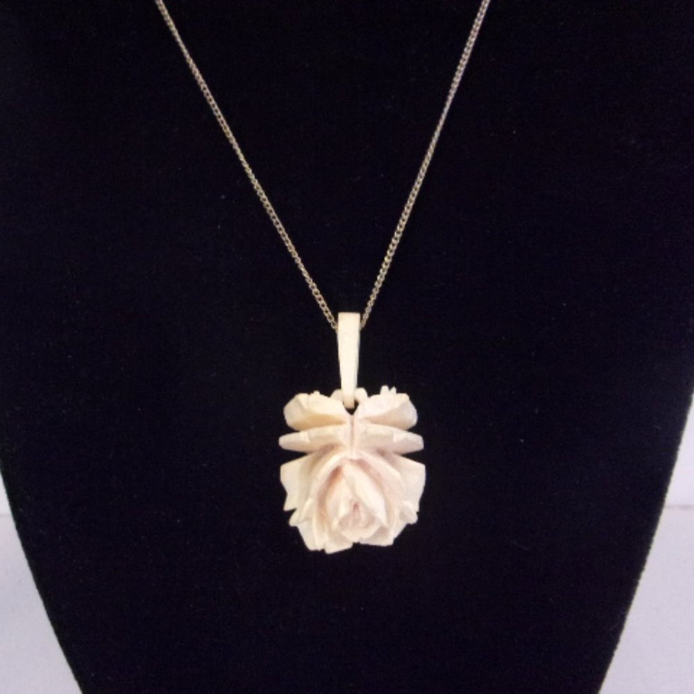 Vintage Carved Bone Rose Pendant Necklace - Picture 2 of 7